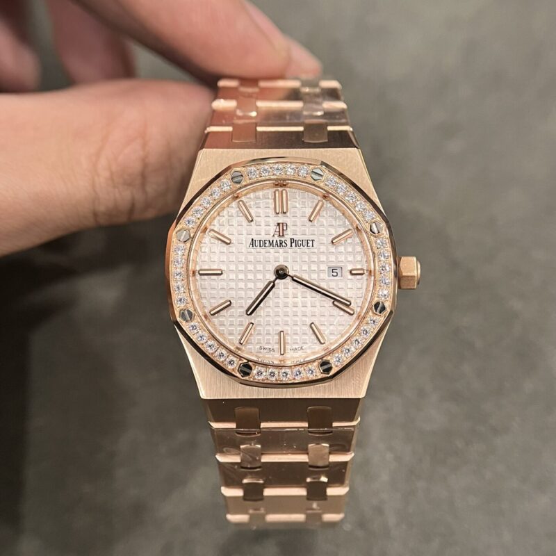 ĐỒNG HỒ NỮ AUDEMARS PIGUET ROYAK OAK 67651OR MÁY PIN THỤY SỸ REP 1:1