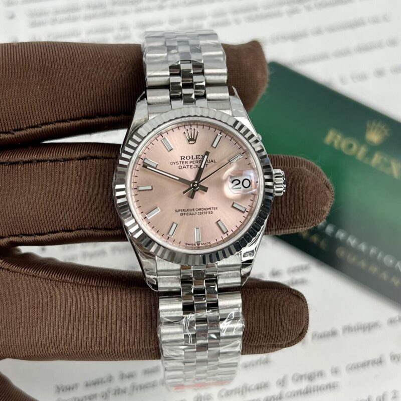 ĐỒNG HỒ ROLEX DATEJUST NỮ MẶT SỐ HỒNG CỌC SỐ DẠ QUANG REP 1:1