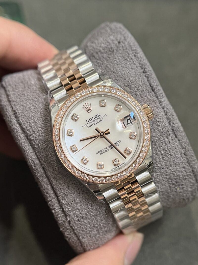 ĐỒNG HỒ ROLEX DATEJUST NỮ MẶT TRẮNG VIỀN ĐÁ REPLICA CAO CẤP 31MM