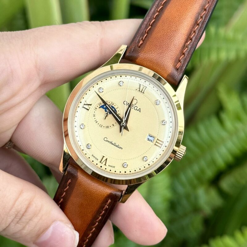 ĐỒNG HỒ NAM OMEGA CONSTELLATION DÂY DA MÀU CAM FAKE 1:1 MÁY NHẬT CAO CẤP