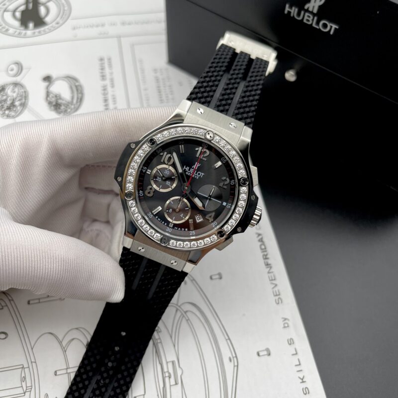 ĐỒNG HỒ HUBLOT BIG BANG MÀU ĐEN VIỀN ĐÁ REPLICA 1:1 HB FACTORY