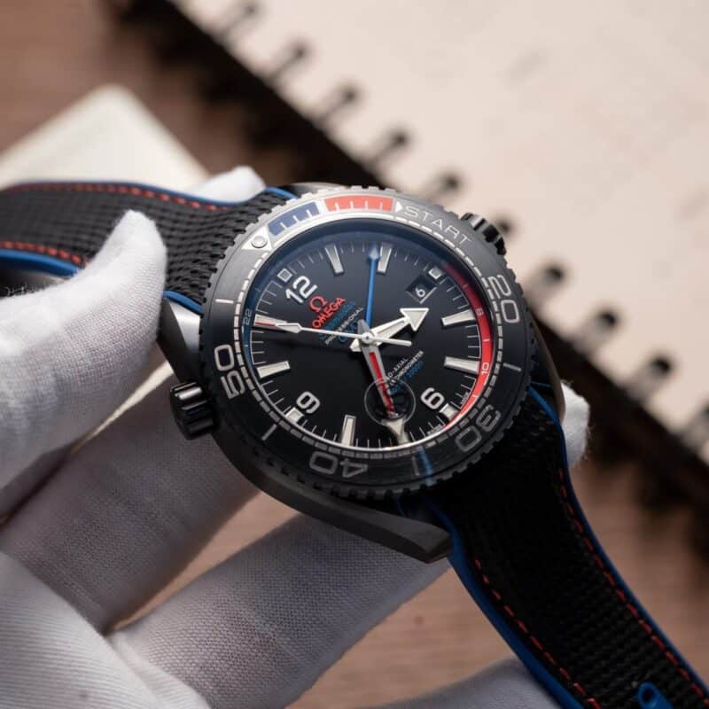 ĐỒNG HỒ OMEGA SEAMATER PLANET OCEAN VỎ CERAMIC ĐEN REP 1:1 VS FACTORY