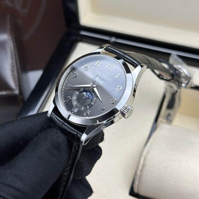 ĐỒNG HỒ PATEK PHILIPPE COMPLICATIONS 5396G MẶT SỐ XÁM REP 1:1 CAO CẤP