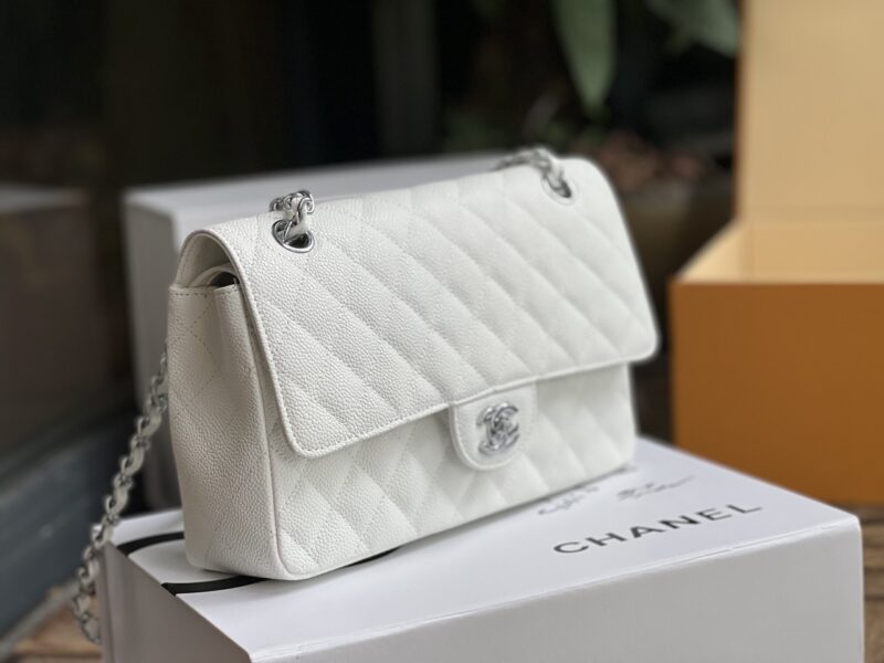 TÚI CHANEL CLASSIC FLAP BAG MEDIUM SLIVER NGUYÊN BẢN DA CAVIAR MÀU TRẮNG