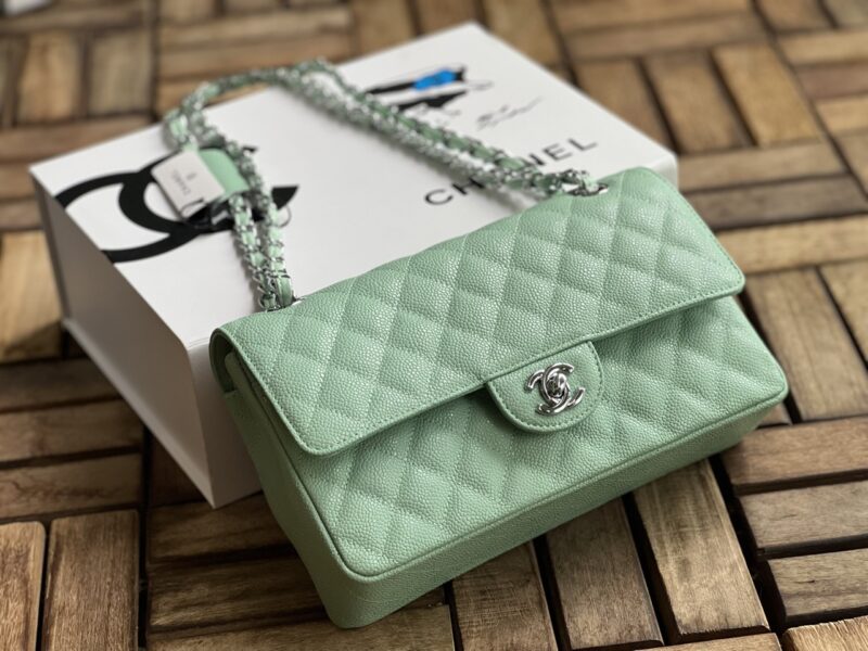 TÚI CHANEL CLASSIC FLAP BAG MEDIUM SLIVER NGUYÊN BẢN DA CAVIAR MÀU XANH NGỌC