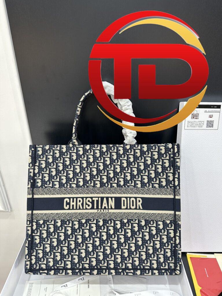 TÚI XÁCH DIOR LARGE BOOK TOTE NGUYÊN BẢN