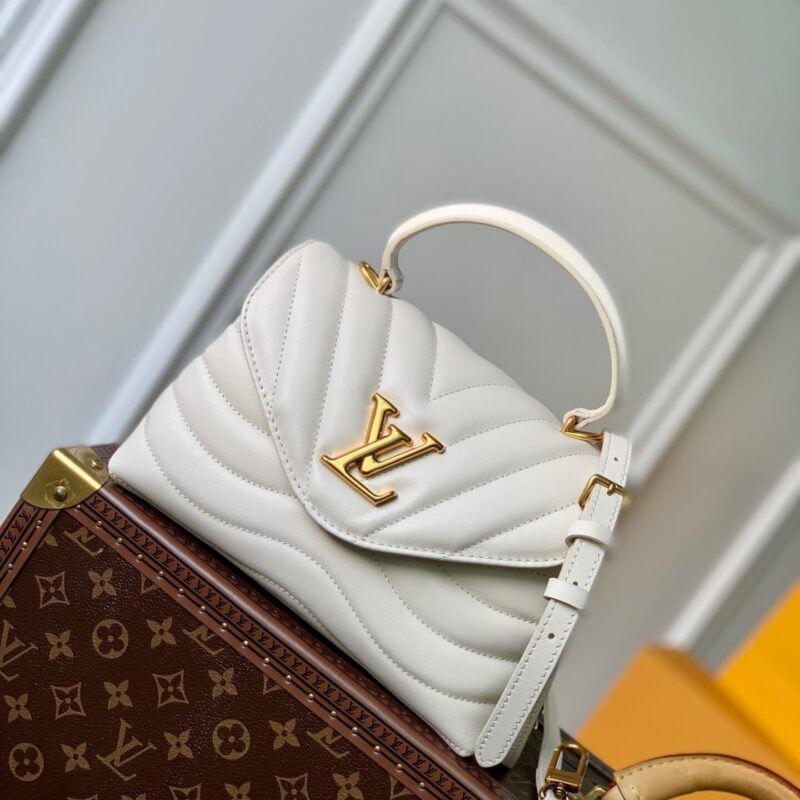 TÚI XÁCH LV LOUIS VUITTON HOLD ME H24 SIÊU CẤP DA TRẮNG