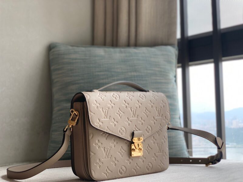 TÚI XÁCH LV LOUIS VUITTON POCHETTE METIS SIÊU CẤP MÀU NÂU