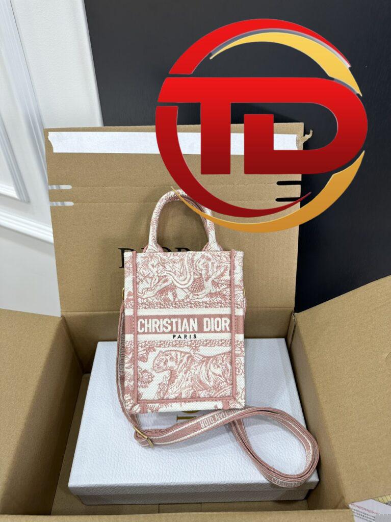TÚI ĐEO CHÉO MINI DIOR BOOK TOTE PHONE BAG NGUYÊN BẢN