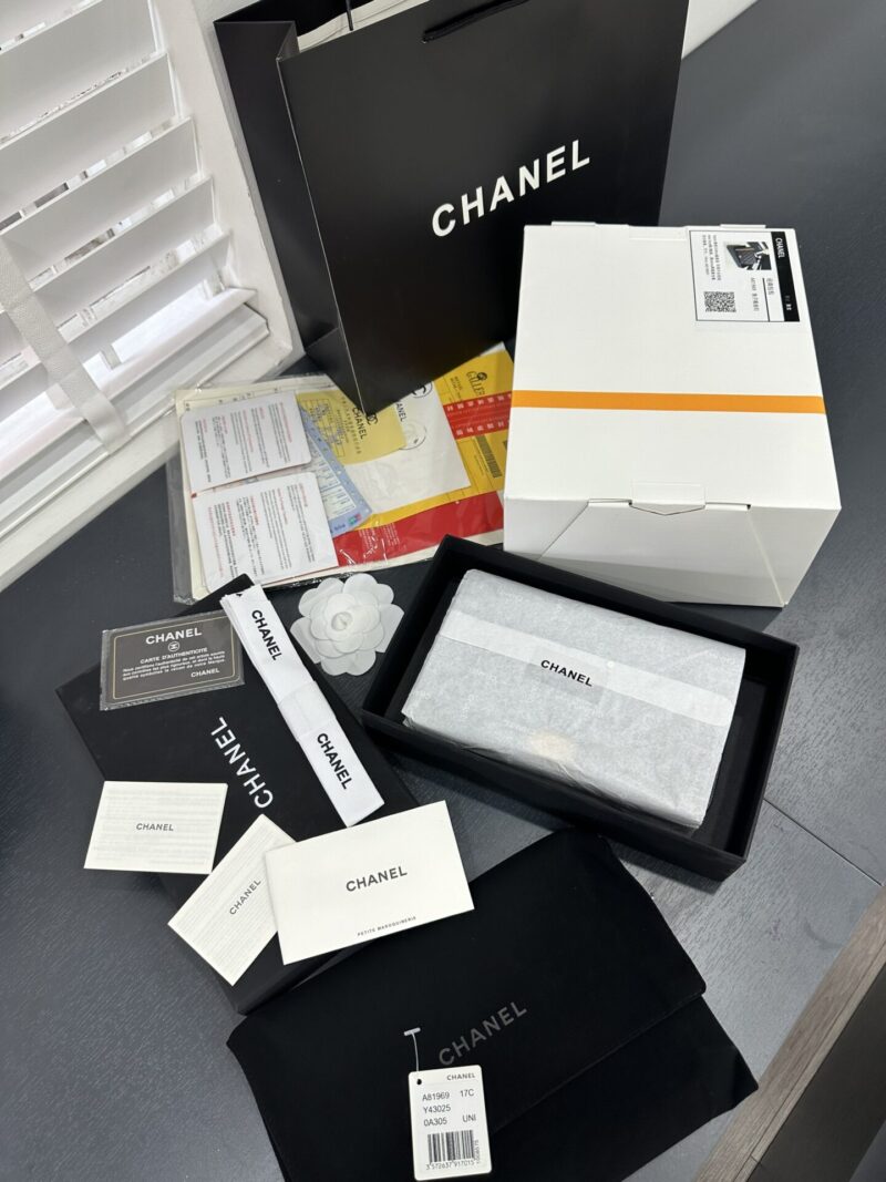 TÚI CHANEL BOY WOC WALLET ON CHAIN BLACK SIÊU CẤP