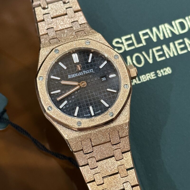 ĐỒNG HỒ AP ROYAL OAK MẶT ĐEN VÀNG HỒNG BẠCH KIM REPLICA 33MM