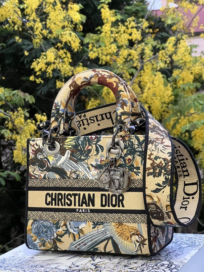 TÚI LADY DIOR MEDIUM SIZE D-LITE BAG BEIGE MULTICOLOR DIOR JARDIN D'HIVER
