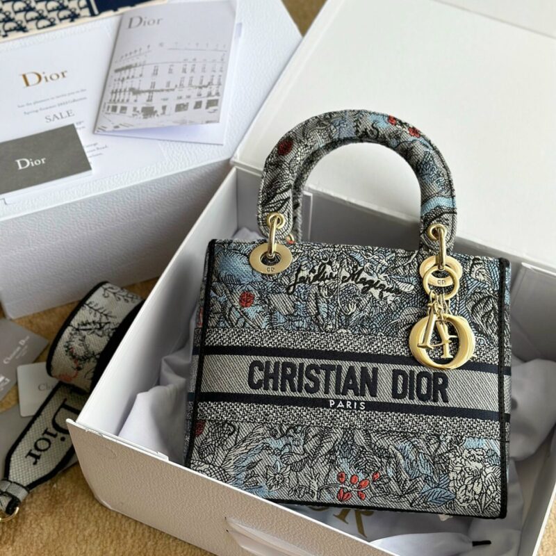 TÚI LADY DIOR MEDIUM SIZE D-LITE BAG DENIM MULTICOLOR DIOR JARDIN MAGIQUE