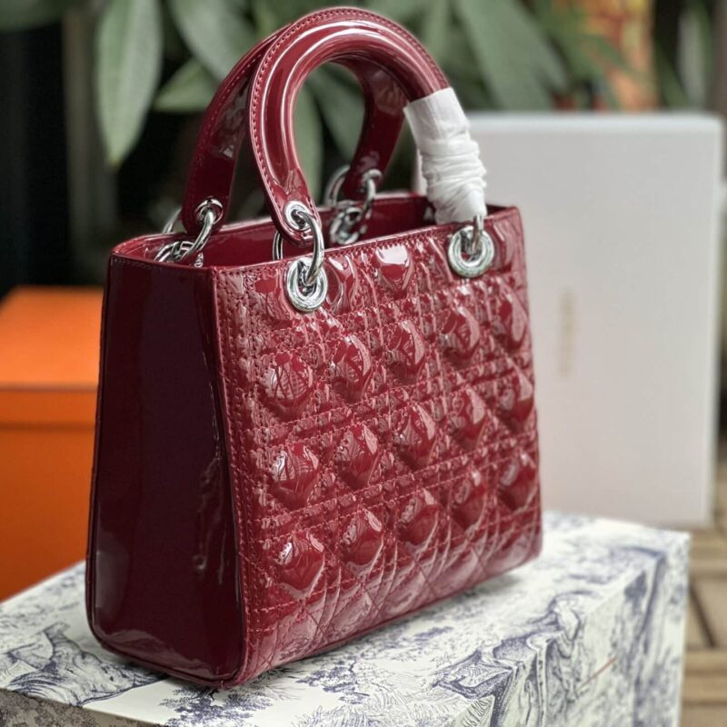 TÚI XÁCH DIOR LADY NGUYÊN BẢN MEDIUM SIZE 24 DA BÓNG TAG BẠC
