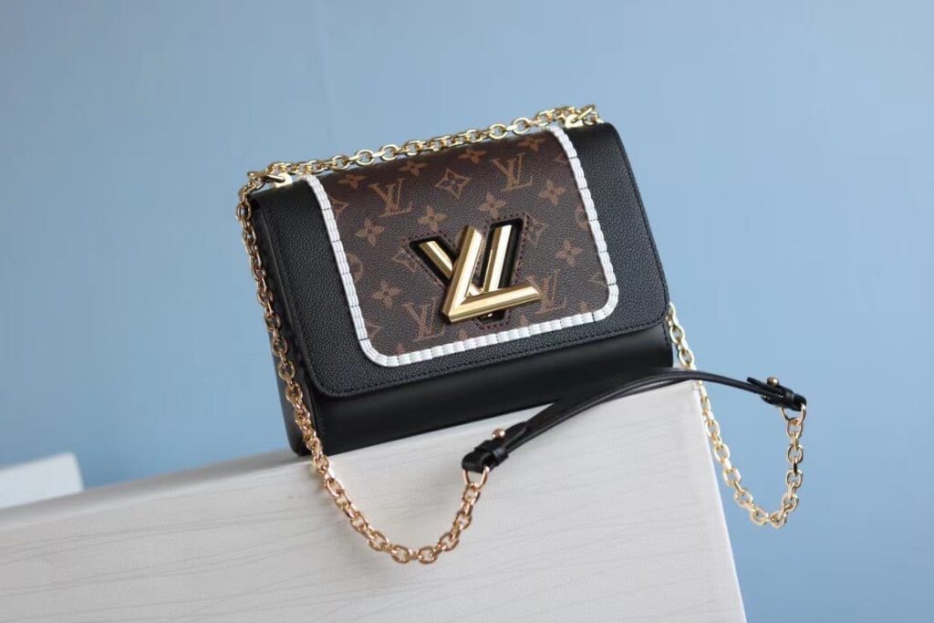 TÚI LV LOUIS VUITTON TWIST MM CALFSKIN BAG NGUYÊN BẢN