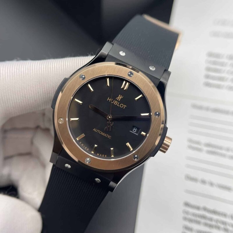 ĐỒNG HỒ HUBLOT CLASSIC FUSION VỎ GỐM ĐEN VIỀN KING GOLD REPLICA 42MM