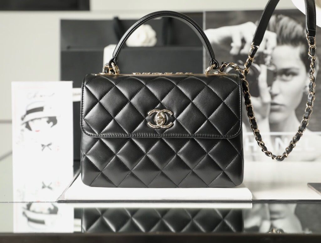 TÚI CHANEL FLAP BAG WITH TOP HANDLE LAMBSKIN SIÊU CẤP MÀU ĐEN