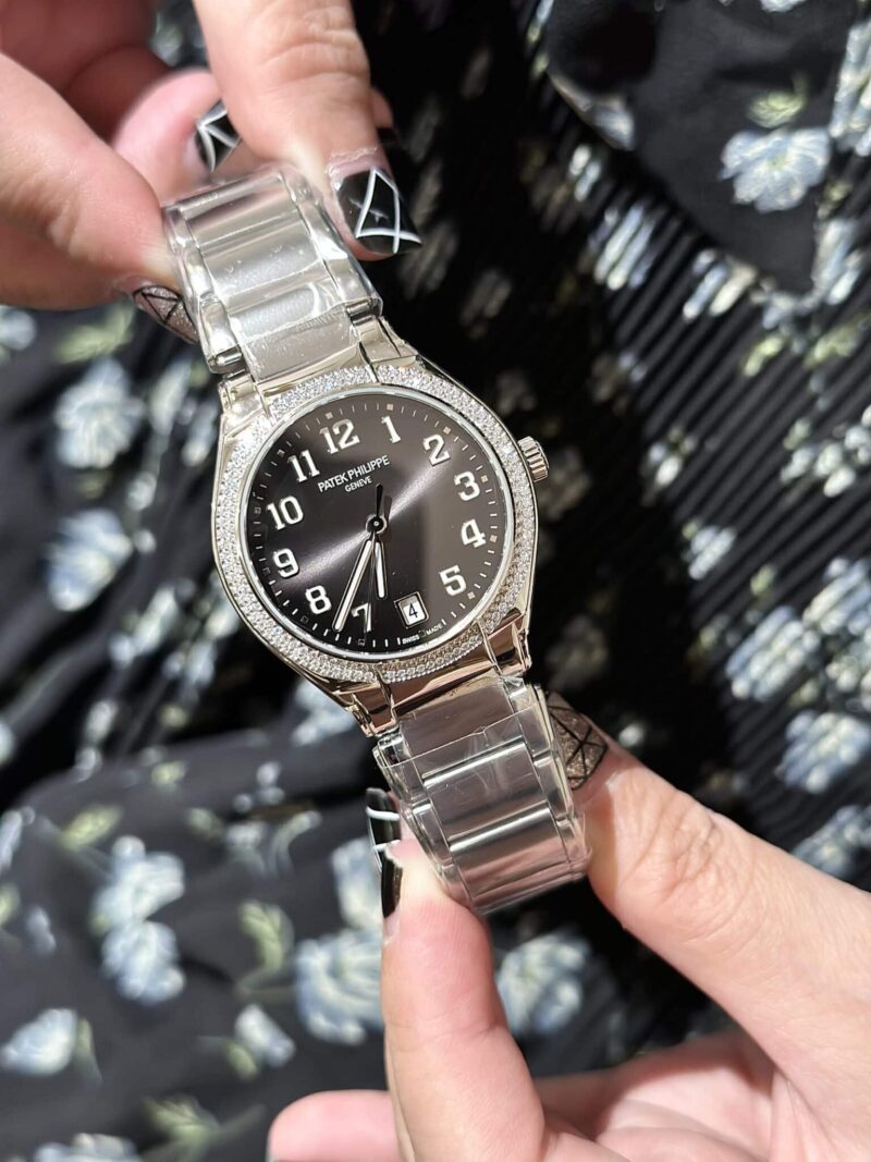 ĐỒNG HỒ PATEK PHILIPPE TWENTY ~4 7300 MẶT ĐEN REPLICA