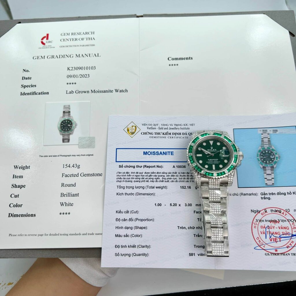 ROLEX SUBMARINER HULK CUSTOM MOISSANITE GREEN SAPPHIRE