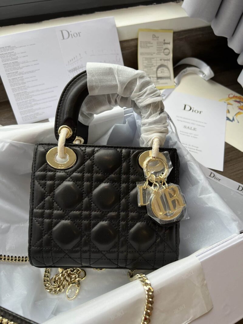 TÚI LADY DIOR MINI SIZE SIÊU CẤP MÀU ĐEN KHÓA VÀNG SIÊU CẤP