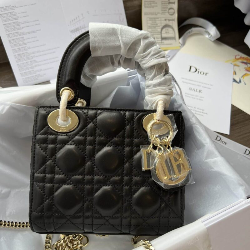 TÚI LADY DIOR MINI SIZE SIÊU CẤP MÀU ĐEN KHÓA VÀNG SIÊU CẤP